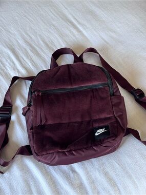 backpacks that fit laptops SHRRADOO Large Travel Laptop Backpack for Women, Work College Color:Smoke Grey/Smoke Grey/White Water resistance Luka 15 inch Laptop [color:dark yellow]color_family:dark yellow--7674991771905
